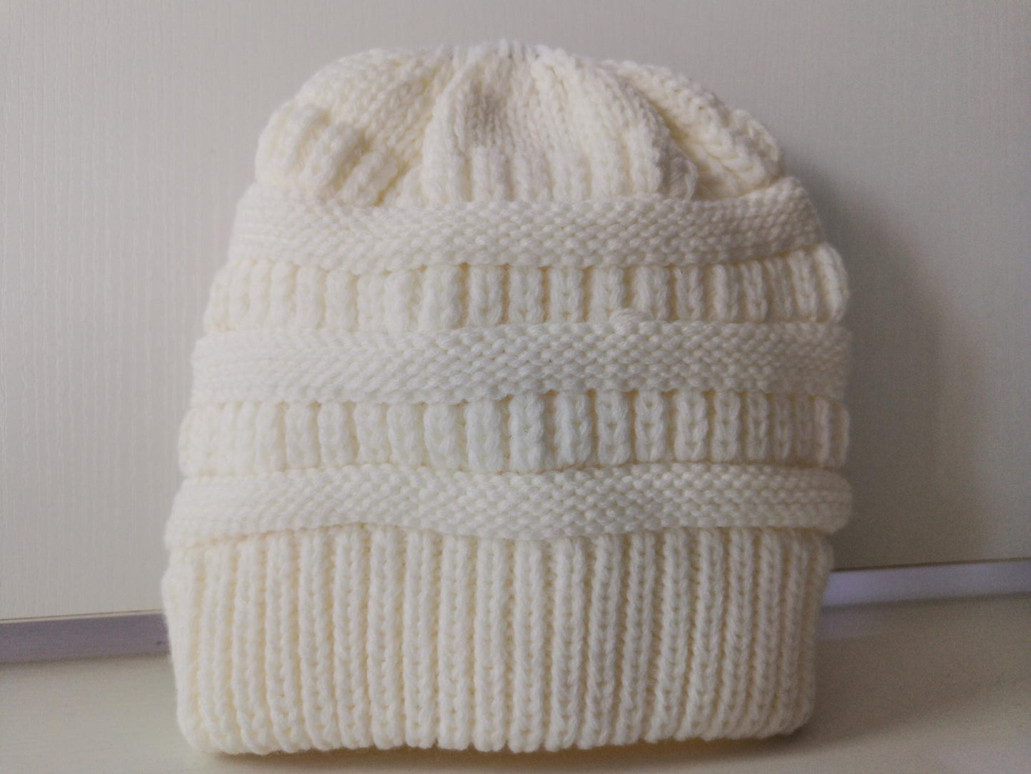 Women's Mixed Color Knitted Wool Hat with Ponytail Opening