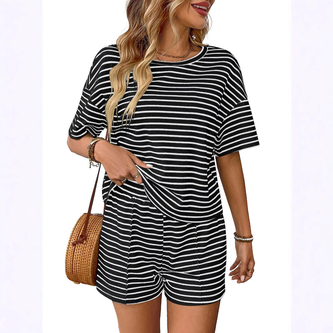 Women's Knitted Striped Fashion Casual Shorts Sports Suit
