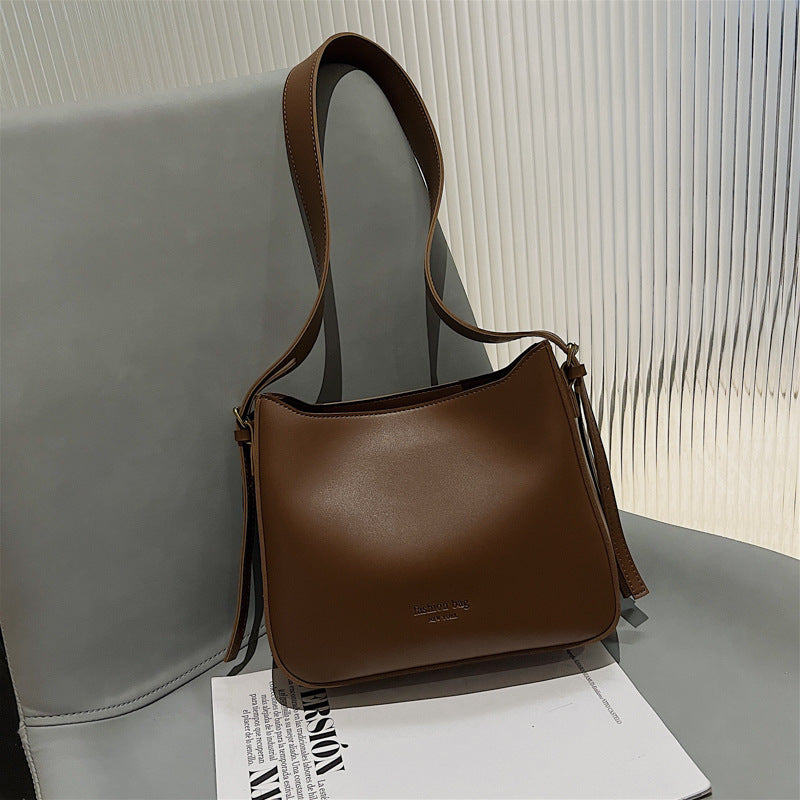All-match Shoulder Messenger Bag Special-interest Design Commuter Bucket