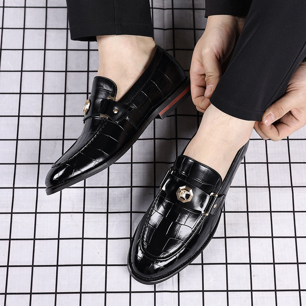 Men's Plaid Casual Loafers with Metal Buckle Detail